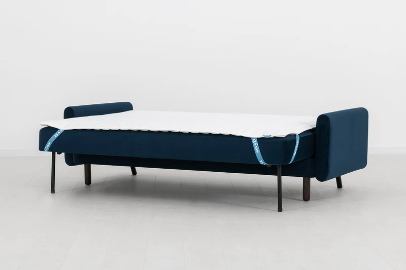 Model 04 Dreisitzer-Schlafsofa, Indigoblau