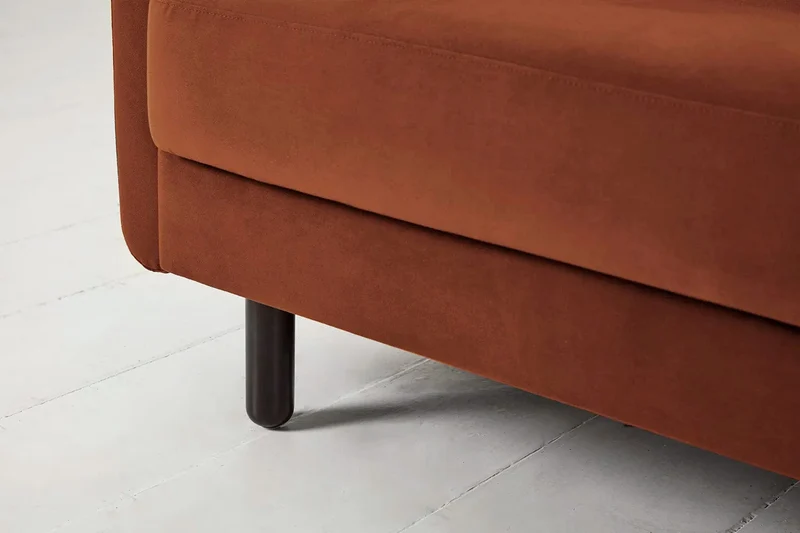 Model 04 Dreisitzer-Schlafsofa, Umbrabraun