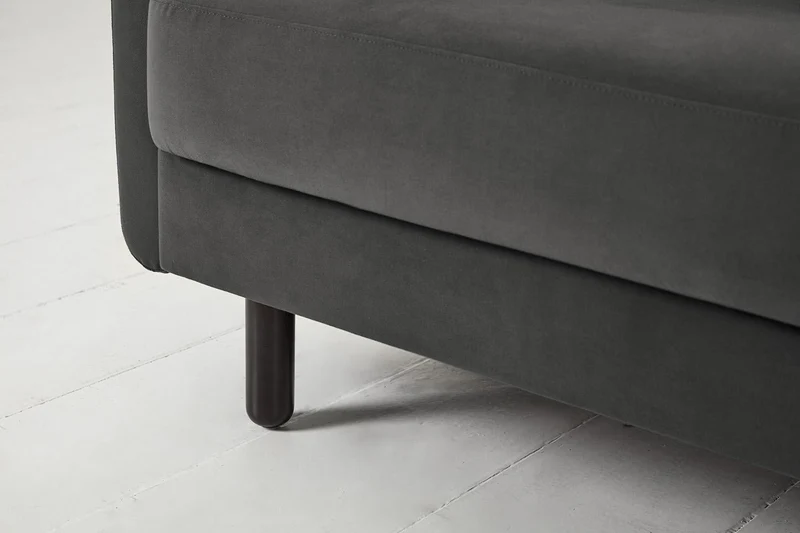 Model 04 Dreisitzer-Schlafsofa, Dunkelgrau