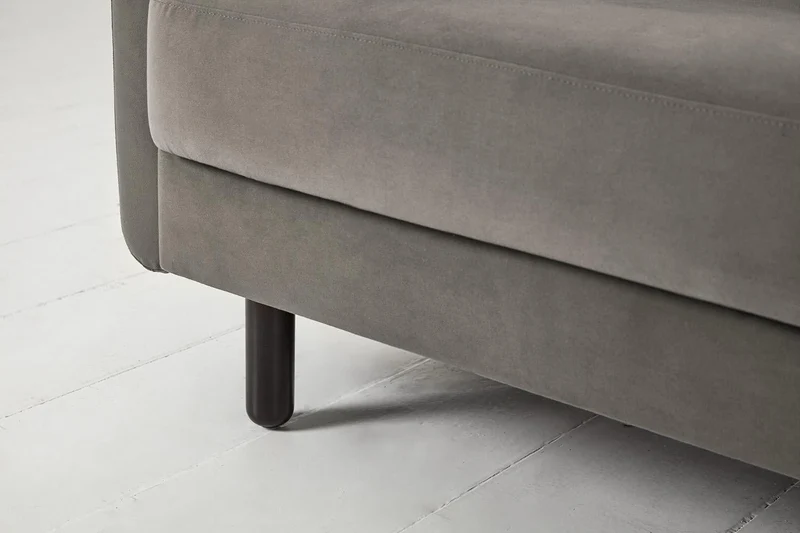 Model 04 Dreisitzer-Schlafsofa, Elefantengrau
