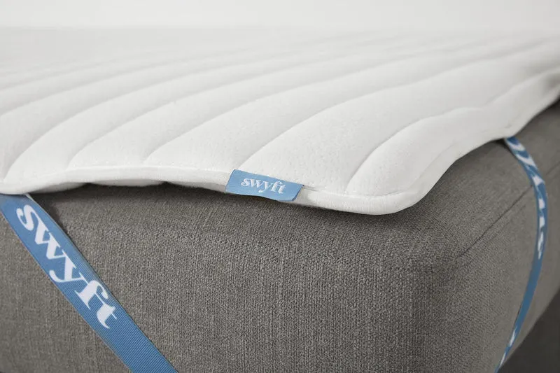 Model 04 Dreisitzer-Schlafsofa, Schattengrau