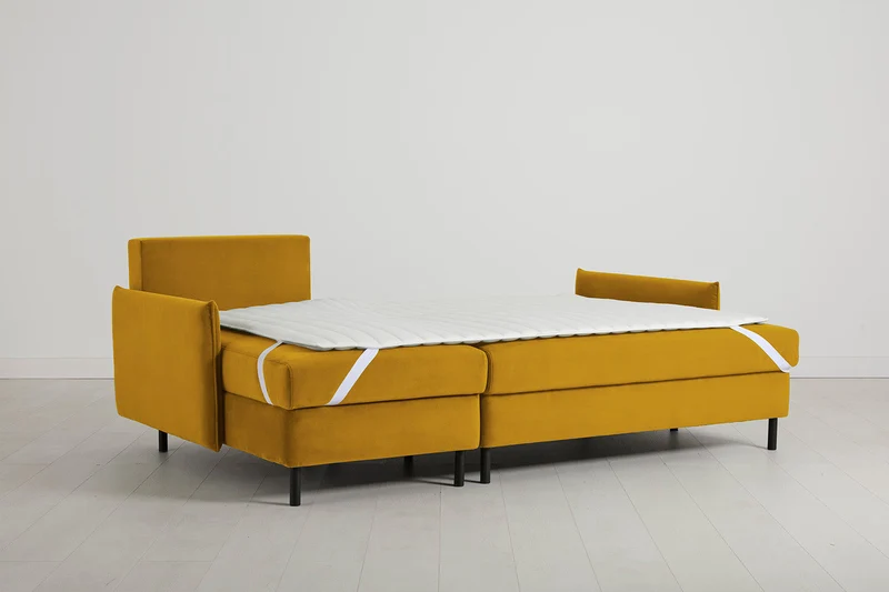Model 12 Dreisitzer-Schlafsofa mit Chaiselongue links, Senfgelb