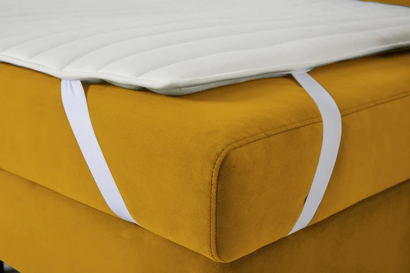 Model 12 Dreisitzer-Schlafsofa mit Chaiselongue links, Senfgelb