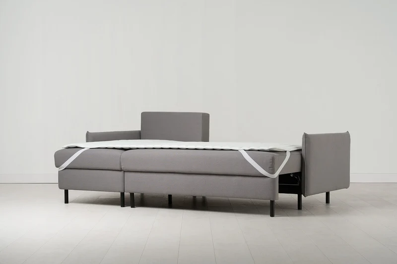 Model 12 Dreisitzer-Schlafsofa mit Chaiselongue links, Risso
