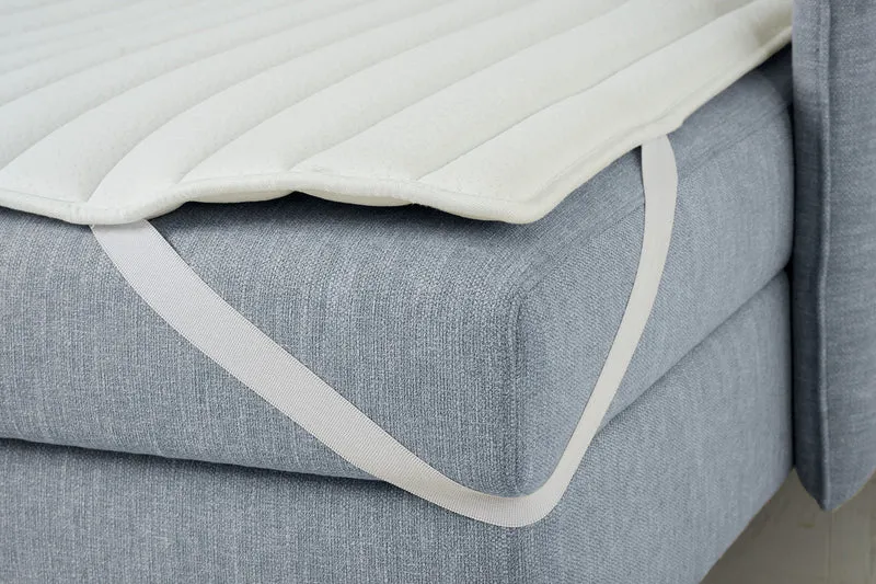Model 12 Dreisitzer-Schlafsofa mit Chaiselongue links, Meerglasblau