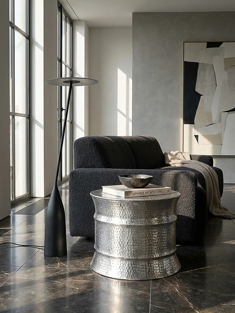 Couchtisch orientalisch rund Aluminium Hammerschlag-Look handgefertigt stabil langlebig