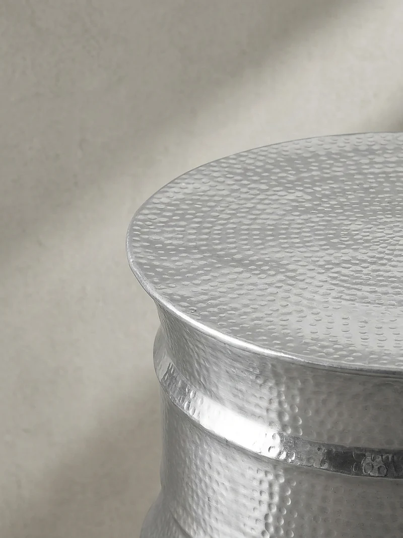 Couchtisch orientalisch rund Aluminium Hammerschlag-Look handgefertigt stabil langlebig