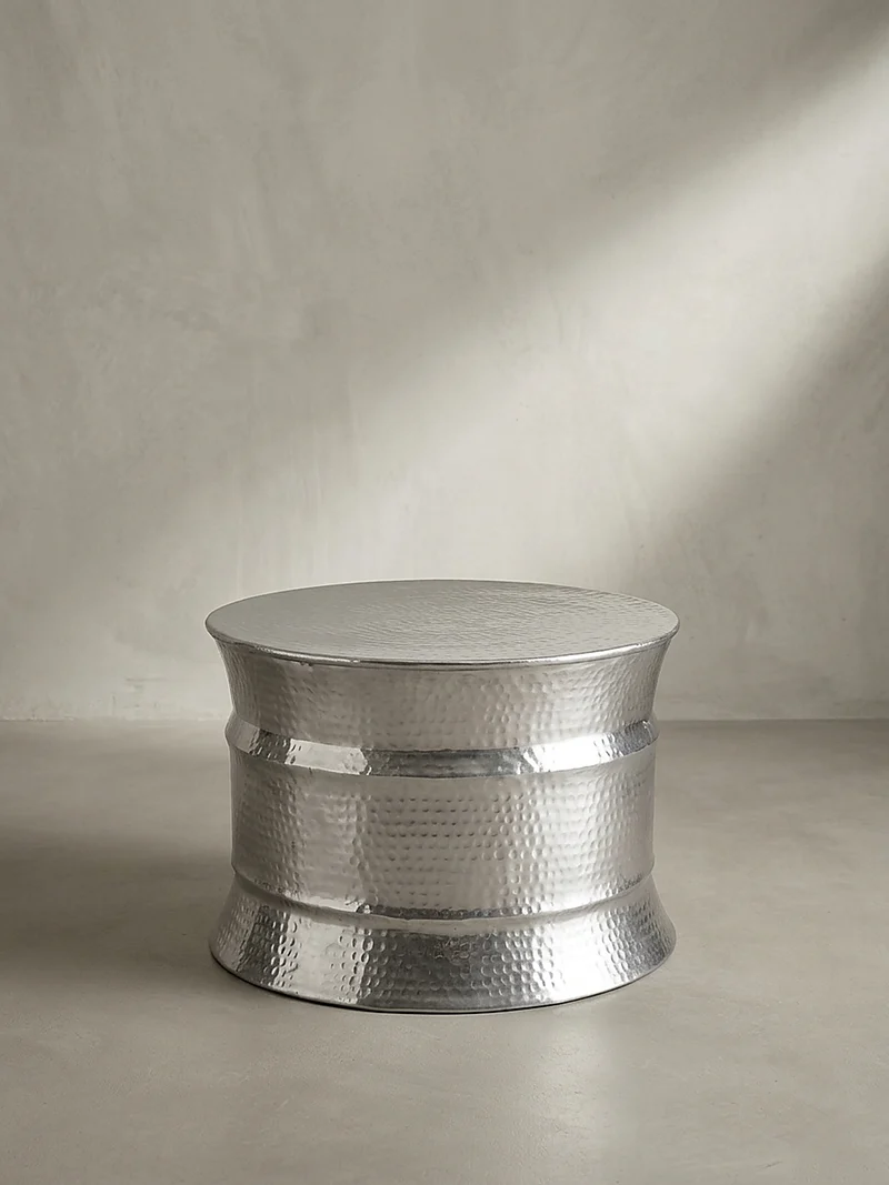 Couchtisch orientalisch rund Aluminium Hammerschlag-Look handgefertigt stabil langlebig