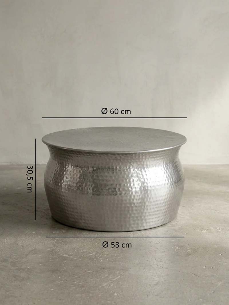 Couchtisch: Orientalisch, Hammerschlagstrukturen, Aluminium, Handgefertigt
