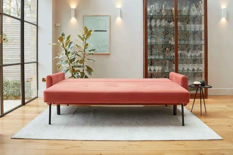 Model 04 Dreisitzer-Schlafsofa, Ziegelrot