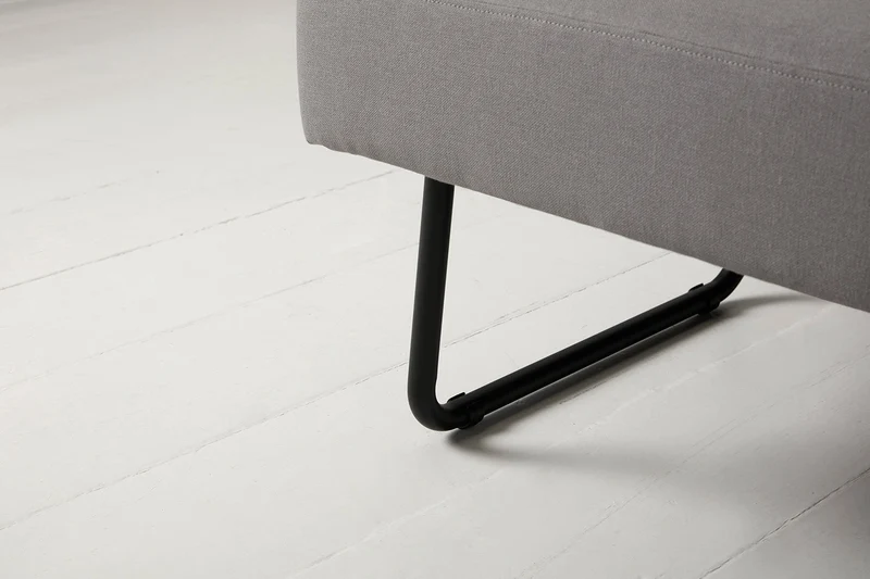 Model 08 Zweisitzer-Schlafsofa , Risso