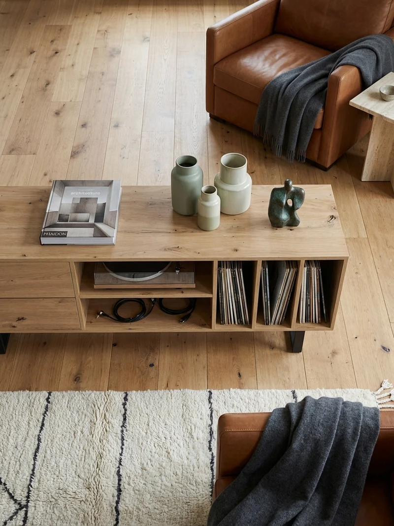 TV-Lowboard mit Eiche-Dekor, Schubladen und offenes Regal, modern