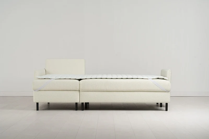 Model 12 Dreisitzer-Schlafsofa mit Chaiselongue links, Elfenbeinfarbe
