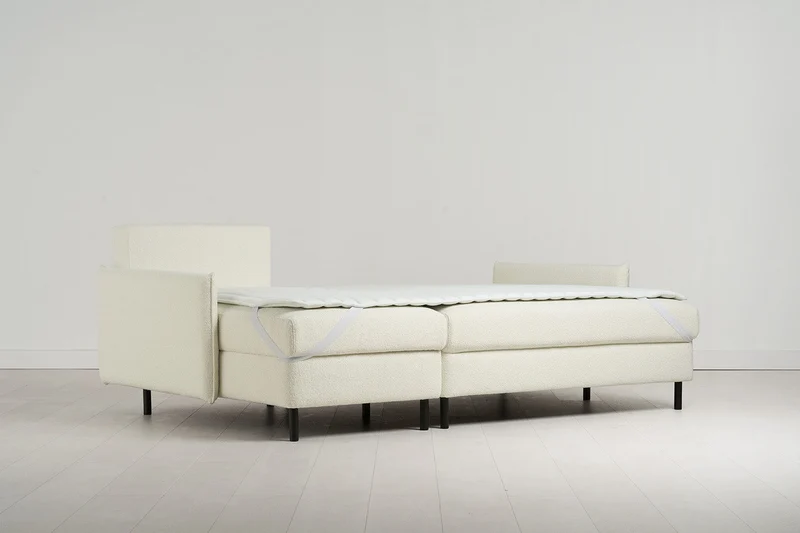 Model 12 Dreisitzer-Schlafsofa mit Chaiselongue links, Elfenbeinfarbe