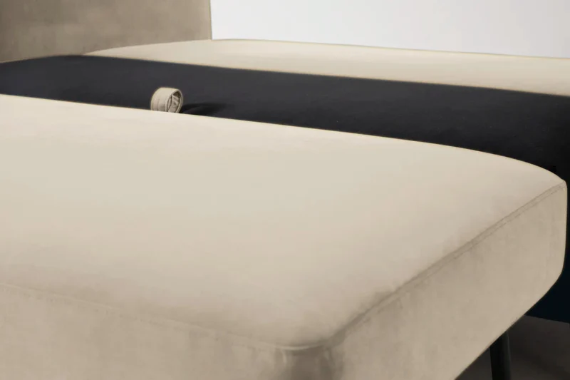 Model 08 Zweisitzer-Schlafsofa , Knochenweiß