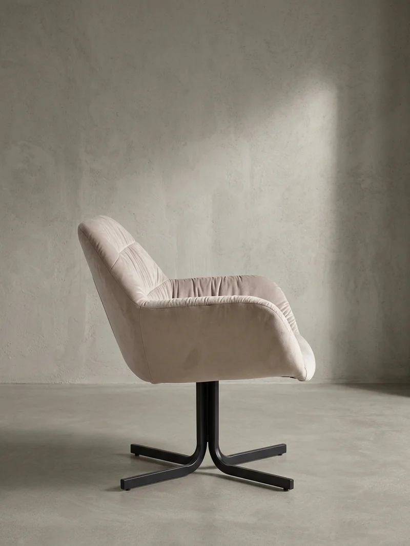 Loungesessel Samt mit Armlehnen und Metallgestell, gepolsterter Schalensitz, Beige 64x68x74 cm