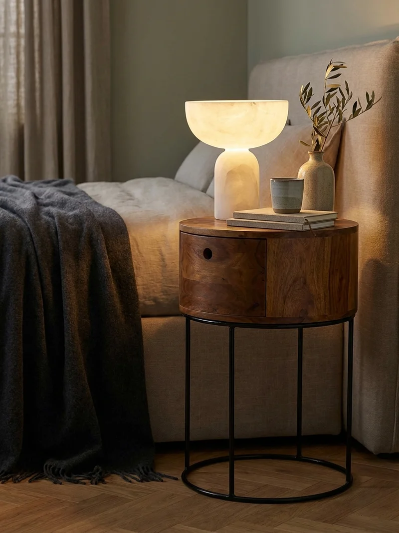 Nachtkonsole Massivholz mit Schublade rund Modern