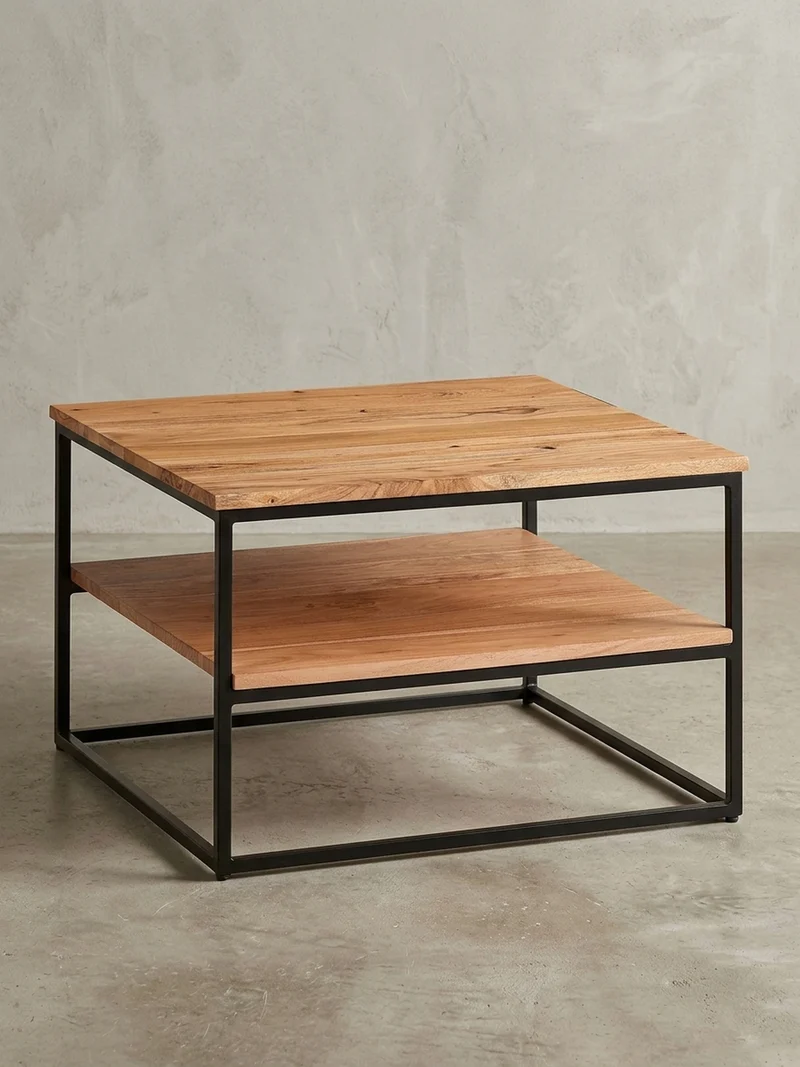 Couchtisch Industrial, Akazienholz mit Metallbeinen, platzsparend, handgefertigt, zwei Ablageflächen