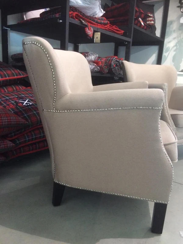 Sessel im Landhausstil, Farbe Sand-Leinen