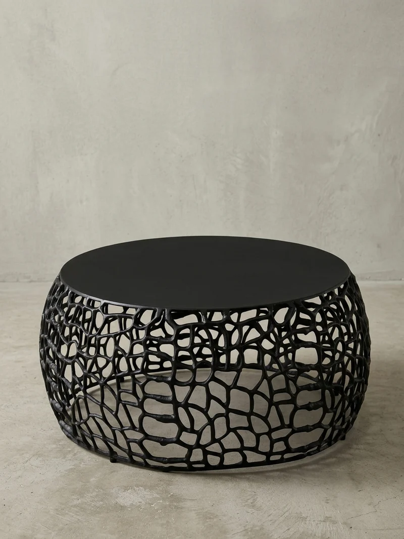 Couchtisch mit Aststruktur, lackiertes Aluminium, handgefertigt, Ablagefläche