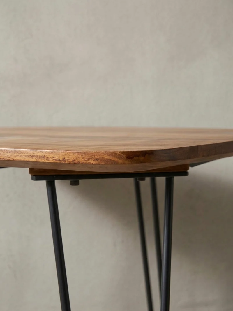 Esszimmertisch – Massivholz Braun 80x80x76 cm Modern abgerundete Ecken