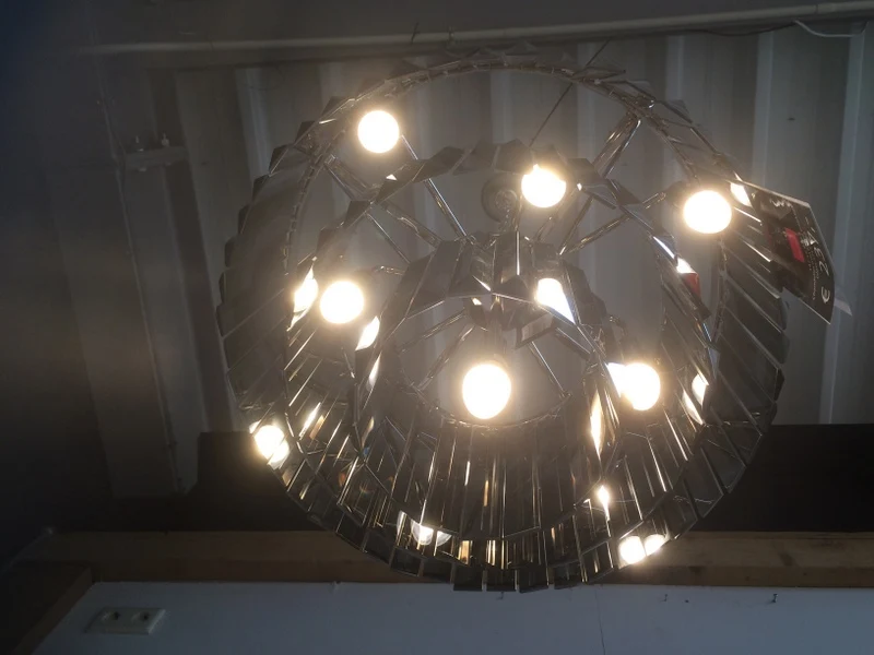 Kronleuchter Kristall, Hängelampe aus Glas, Durchmesser 85 cm