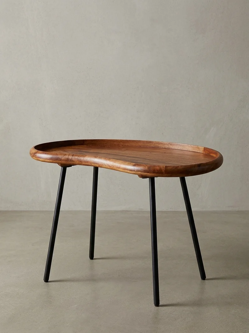 Couchtisch Massivholz mit Metallbeinen, Nierenform, Handgefertigt