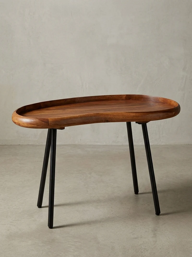 Couchtisch Massivholz mit Metallbeinen, Nierenform, Handgefertigt