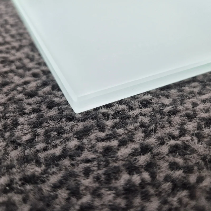 Glasplatte TERRY 75x75cm weiss/milchglas 8mm gehärtetes Glas