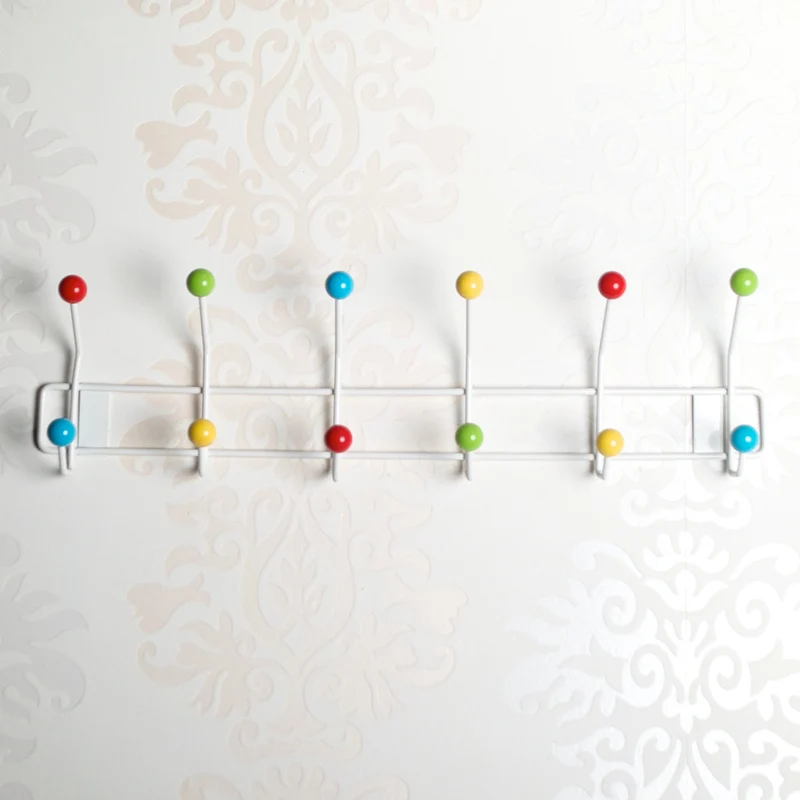 GARDEROBENLEISTE "COLOUR BALL" farbenfrohe Wandgarderobe mit 12 Kugeln