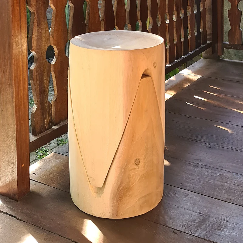 Suar Hocker TRIGONAO Natural