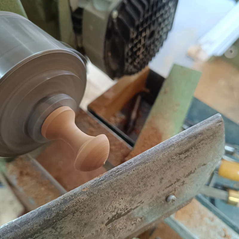 Nachttisch "Shaker"