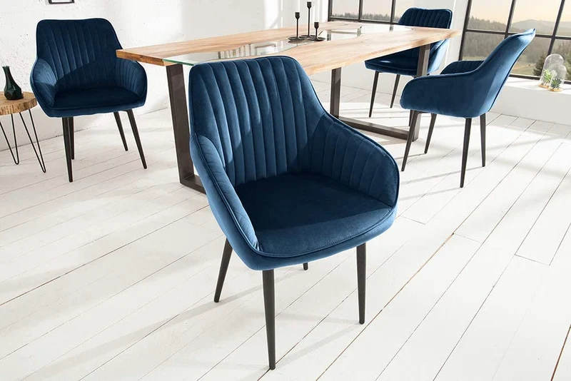 Eleganter Stuhl MILAN Samt blau Ziersteppung Armlehnen