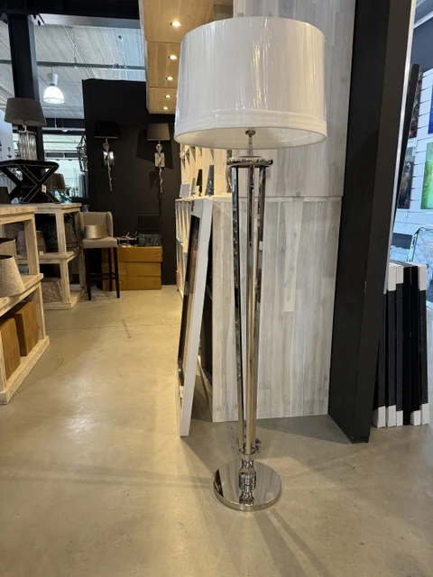 Stehlampe Silber, Stehleuchte mit Lampenschirm weiß, Höhe 160 cm