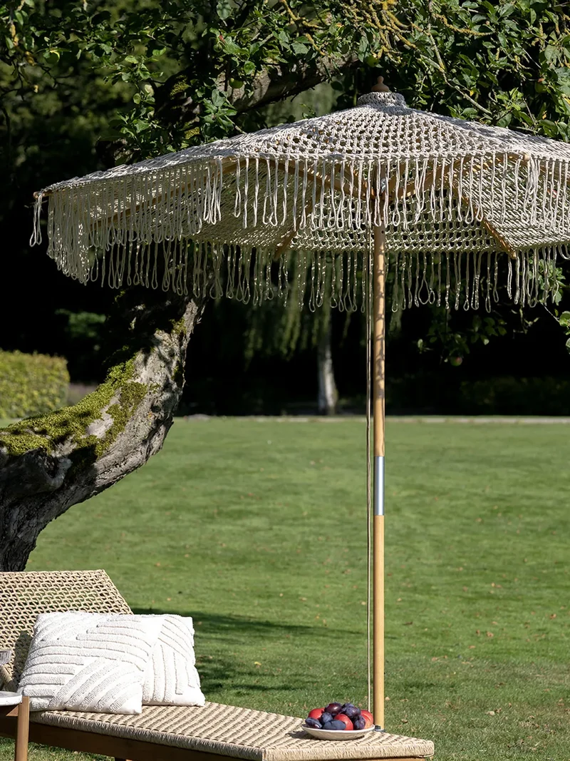 Derby Sonnenliege Teak/Polyrattan, natur