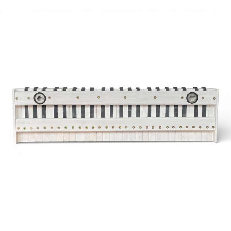 Garderobe Piano
