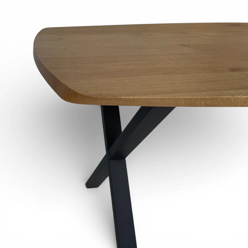 Lavida Freiform Tisch – Wildeiche, Kreuzfuß (140×80 cm)
