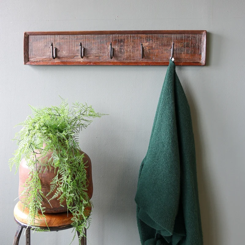 Wandgarderobe aus Holz Vintage mit fünf Haken - Factory Kollektion