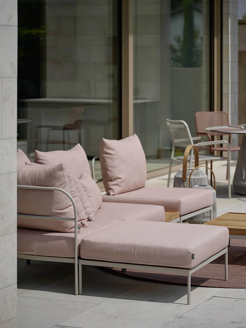 Hocker Coco Lounge Aluminium greige Kissen 100% Polyacryl Lychee