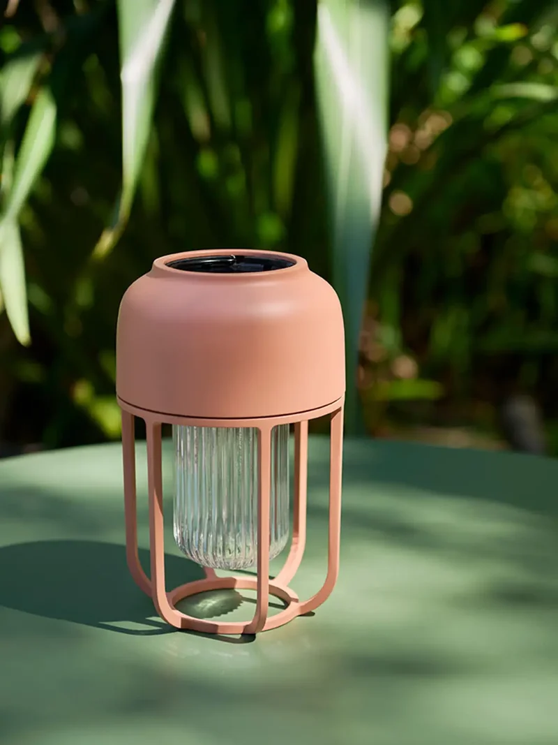 LIGHT No.1 tragbare Outdoor-Solarleuchte