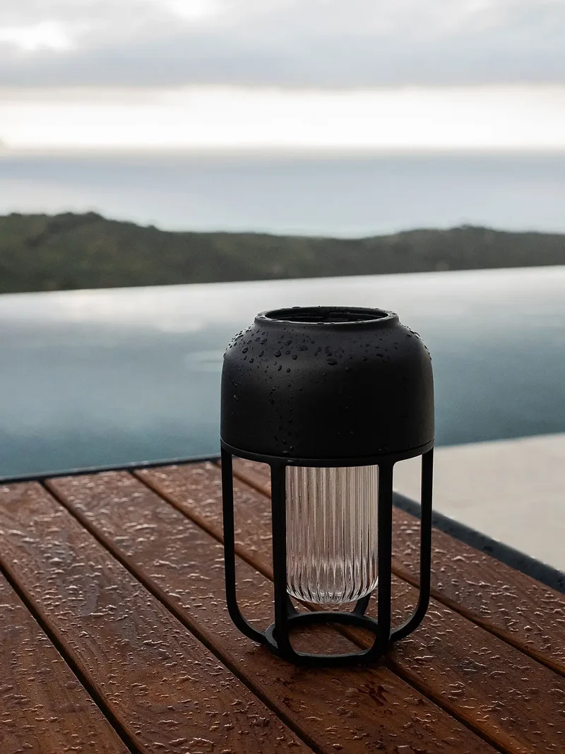 LIGHT No.1 tragbare Outdoor-Solarleuchte