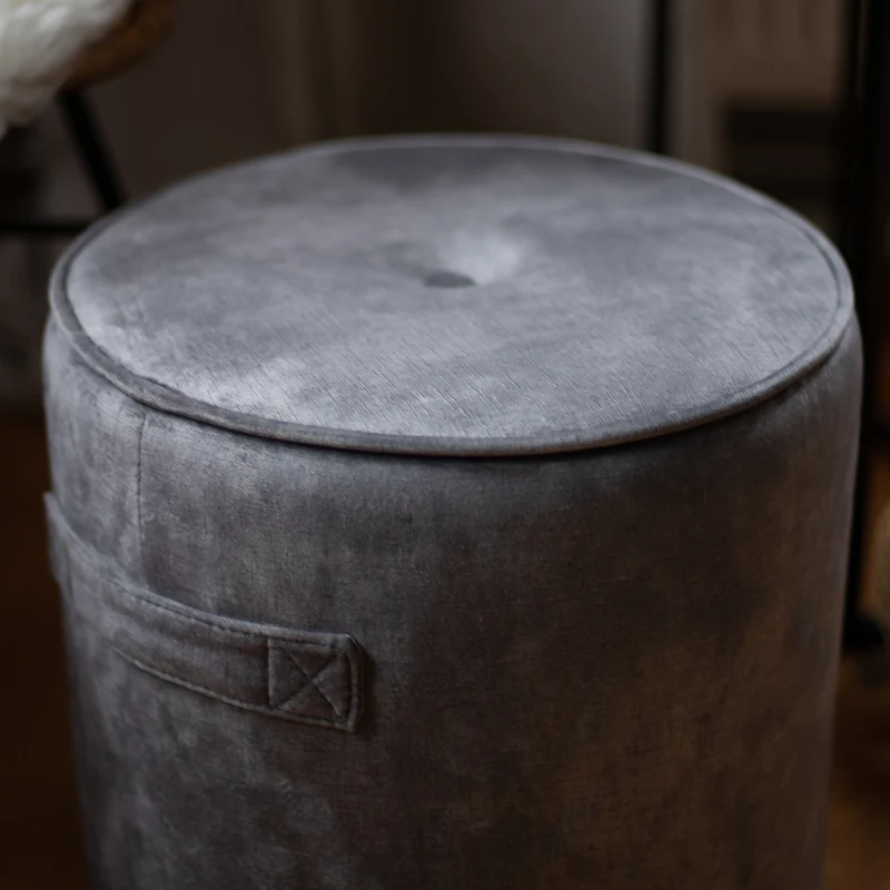 Hocker | Daisy in grau