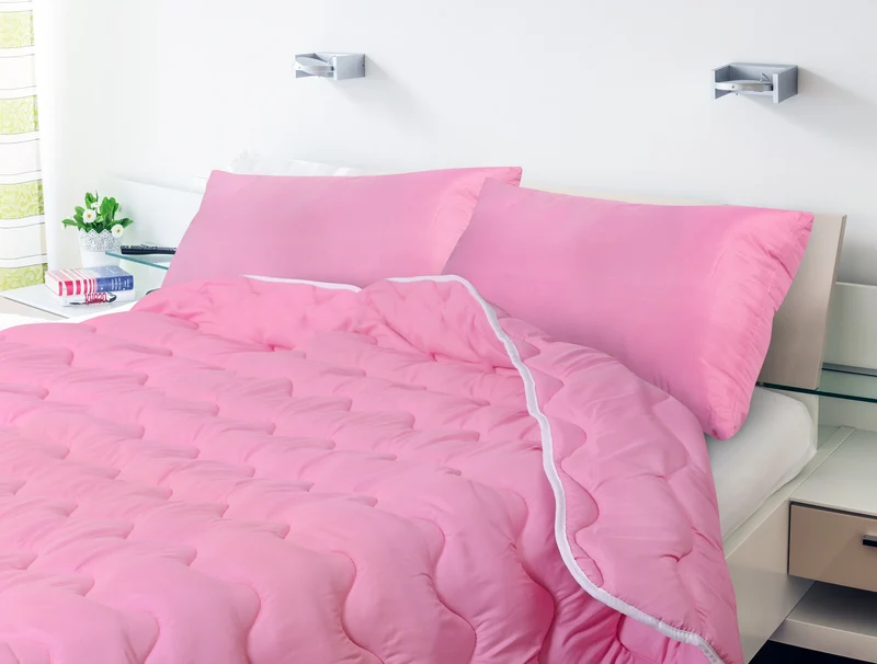Bettdecke 155 x 220 cm ganzjährig allergikerfreundlich Mikrofaser rosa Silikonfüllungfüllung