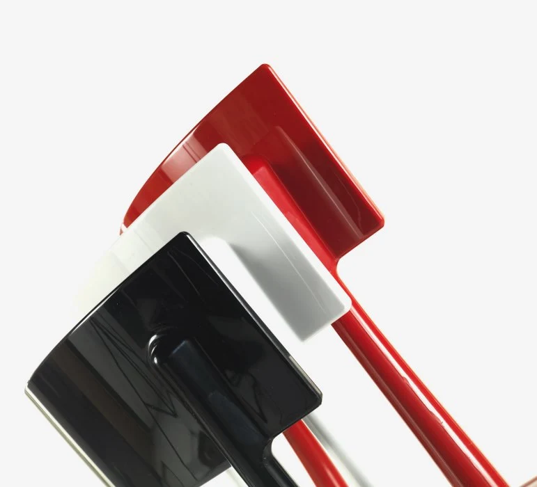 Designstuhl Classic, Farbe schwarz