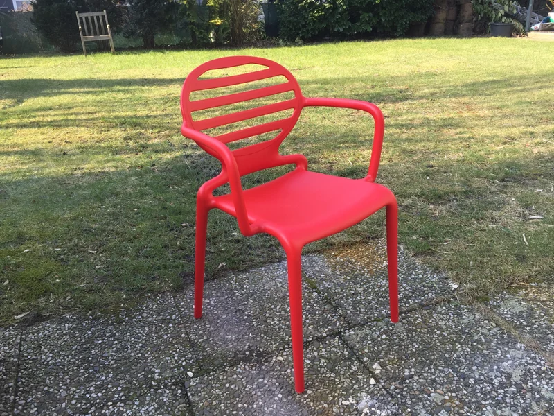 Gartenstuhl rot Kunststoff, Stuhl mit Armlehne rot