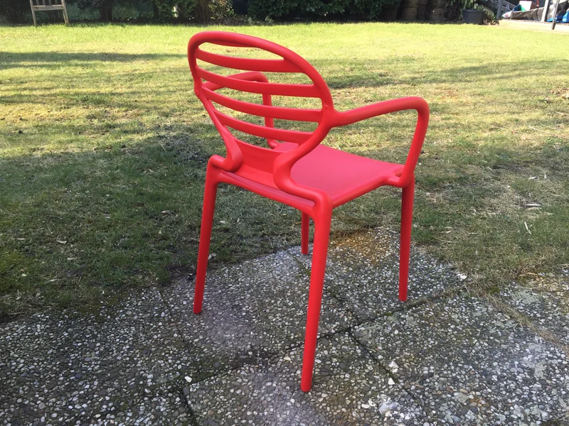Gartenstuhl rot Kunststoff, Stuhl mit Armlehne rot