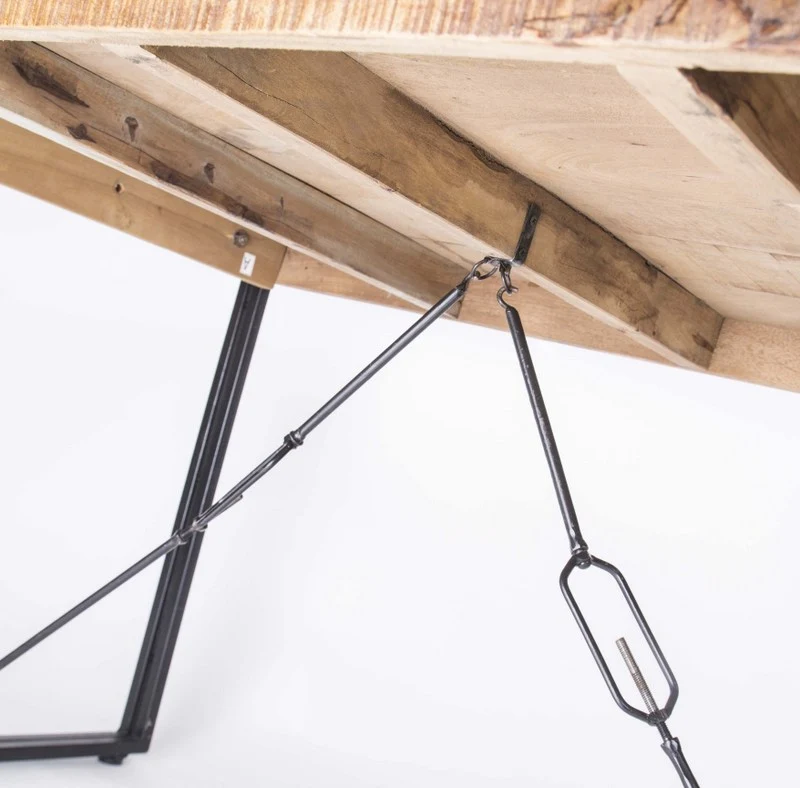 Esstisch aus Massivholz im Industriedesign 220 cm