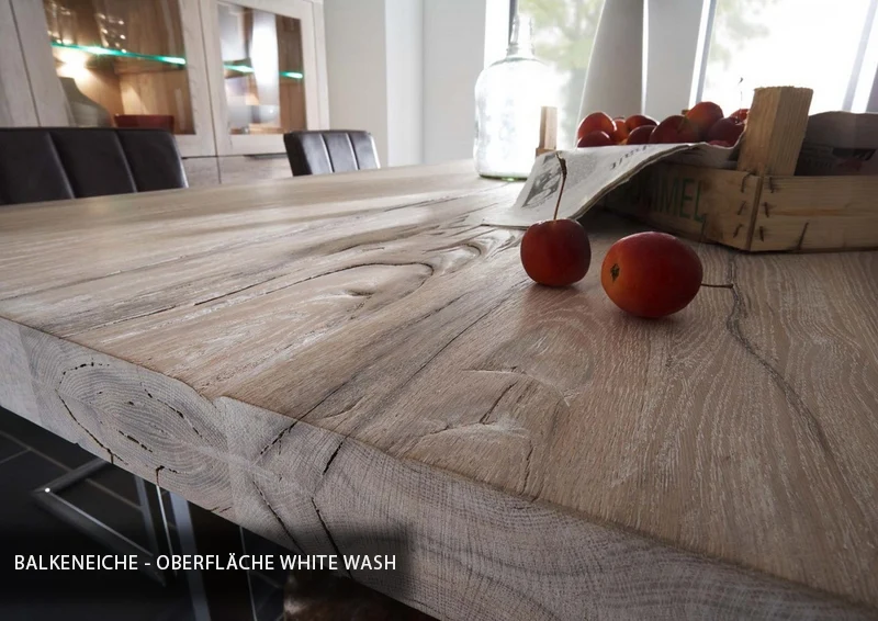 Esstisch aus massiv Eiche, Tisch im Industriedesign mit einem Gestell aus Metall, Maße 260 x 100 cm