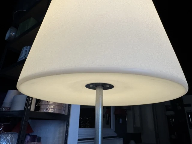 Outdoor Stehleuchte aus Kunststoff Metall, Garten Stehlampe weiß, Höhe 165 cm