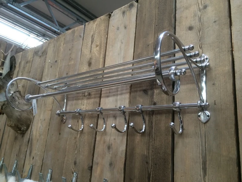 Garderobe Aluminium im Landhausstil, Garderobe Farbe Silber